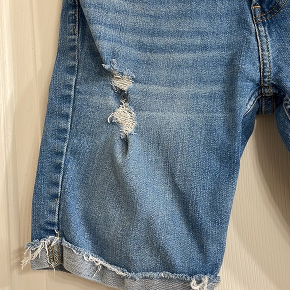Hollister Skinny Denim Shorts Size 31 - Picture 3 of 7